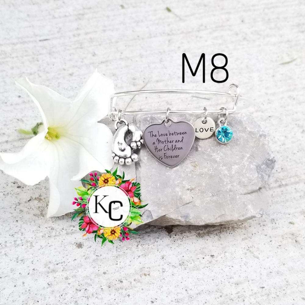 NWT Mother style 8